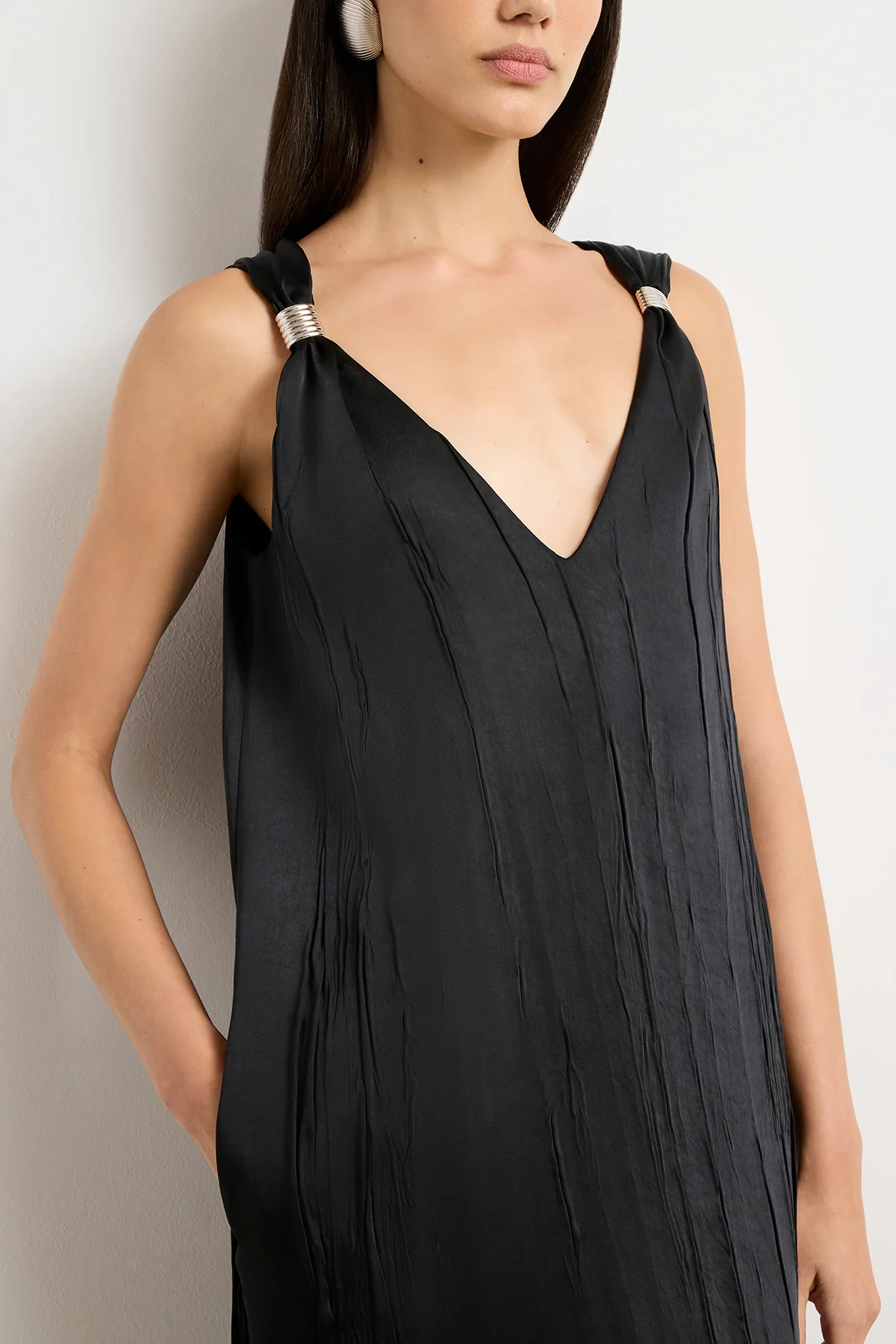 The Keke Midi Dress in Black - Image 3