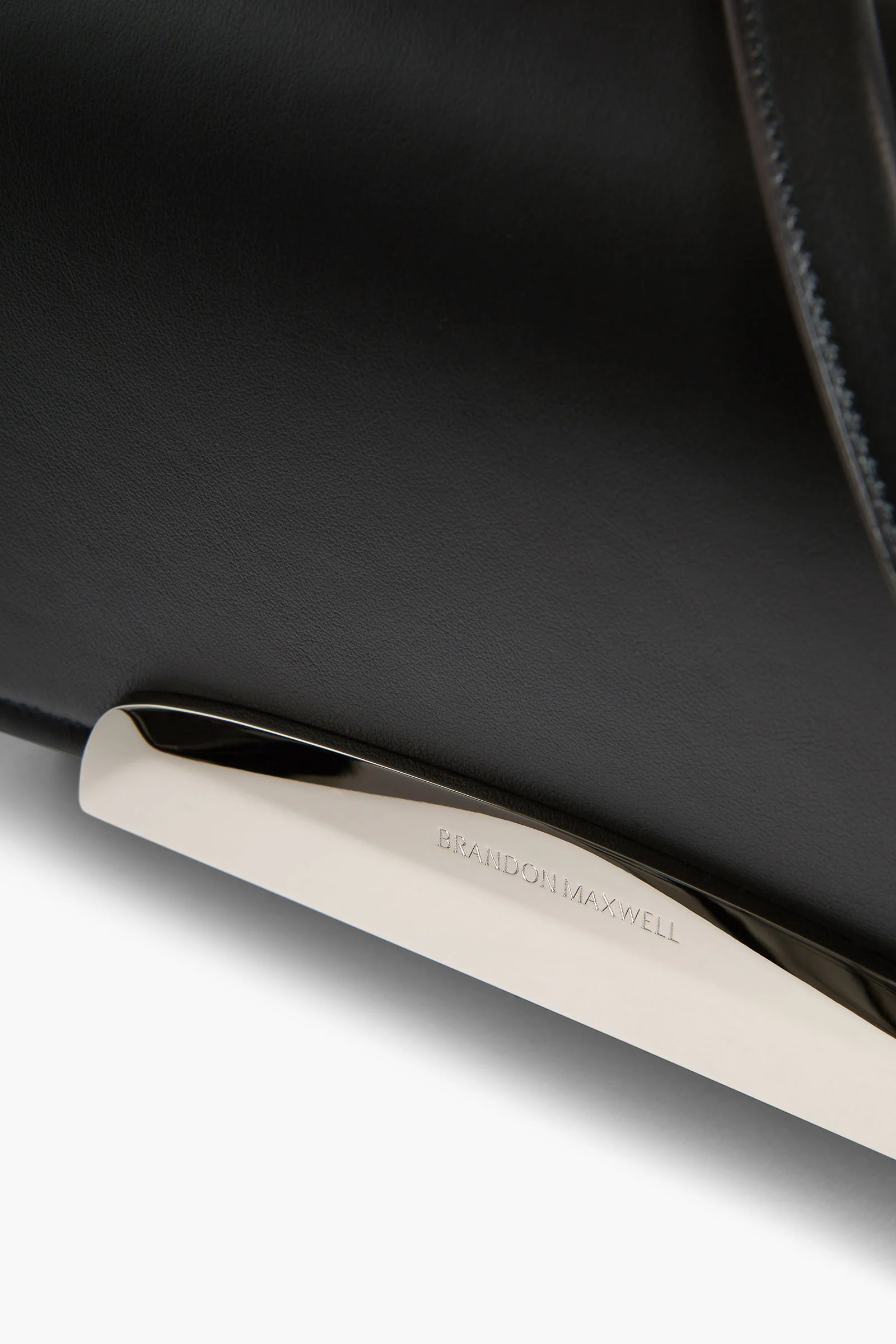 Louise Pochette Bag - Image 6