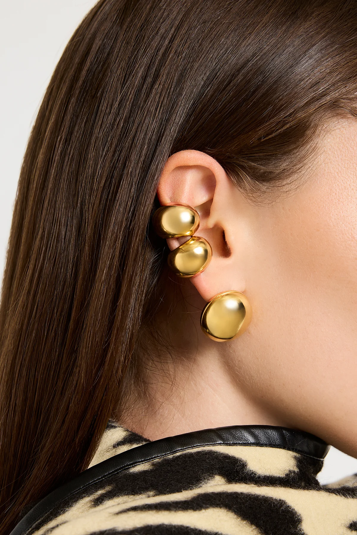 The Nova Dot Cluster Earring Set in Gold - Image 4
