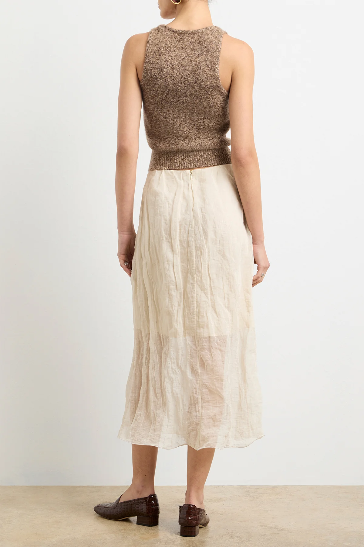 The Reese Knit Tank in Marled Brown Silk Cashmere - Image 5