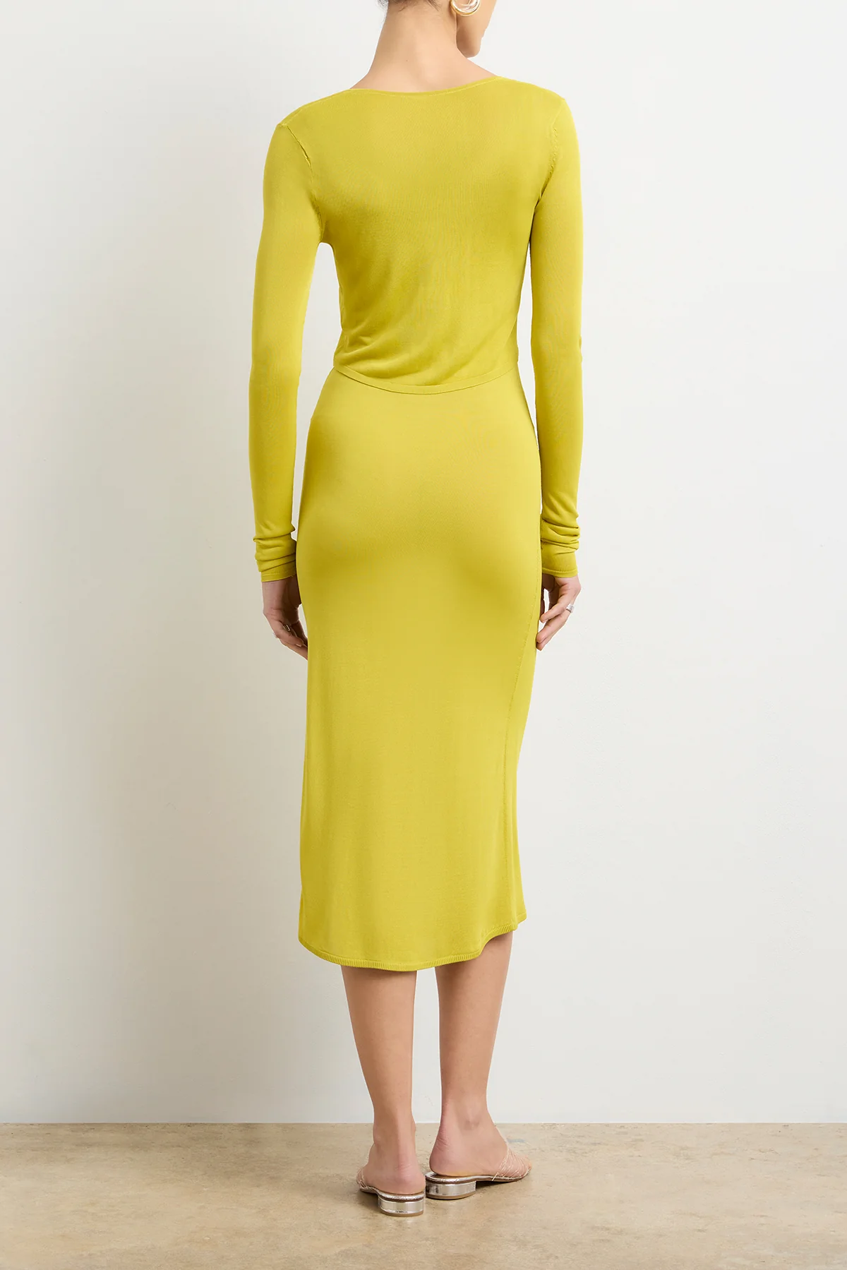 The Wylder Cropped Henley in Olive Oil - Image 3